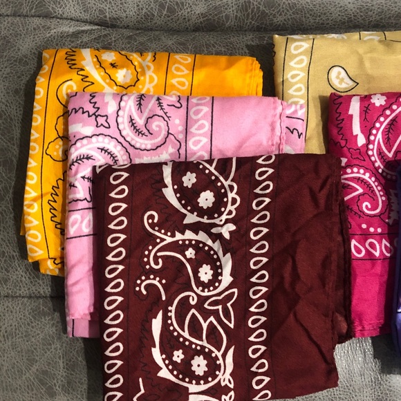 9 Paisley Bandana Set -STOCKING STUFFER! - Picture 2 of 4